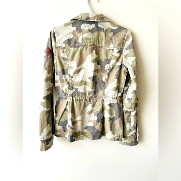 Hollister Tunic Length Military Utility Style Camo Jacket - Picture 4 of 5